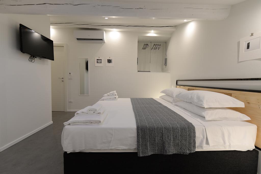 Piano Tre Hotell Verona Eksteriør bilde